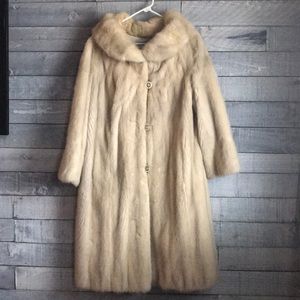 Vintage Blonde mink fur jacket
